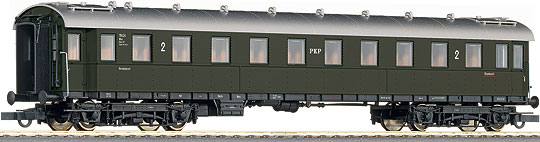 Passenger car 2nd class of express train<br /><a href='images/pictures/Roco/45846.jpg' target='_blank'>Full size image</a>